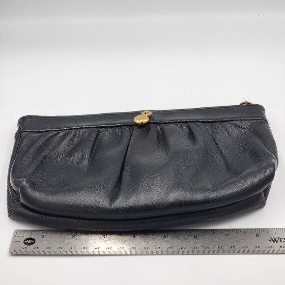 Vintage Black Leather Clutch Purse With Gold Chain Strap & Snap Closure By Ande - Picture 15 of 16